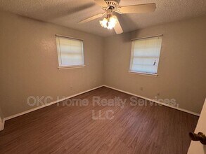 9313 NE Stardust Ln in Midwest City, OK - Building Photo - Building Photo