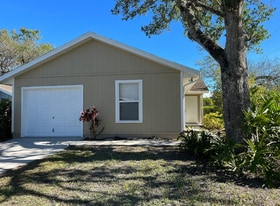 500 37th Ave in Vero Beach, FL - Building Photo