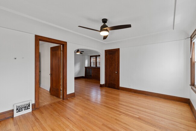 2512 N 61st St in Milwaukee, WI - Building Photo - Building Photo