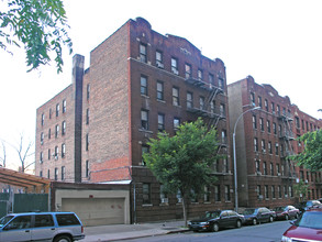 1715-1717 Walton Ave in Bronx, NY - Foto de edificio - Building Photo