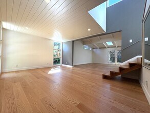 865 Ames Ave in Palo Alto, CA - Building Photo - Building Photo
