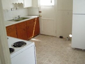 1218 Shirley Rd in Lynchburg, VA - Building Photo - Building Photo