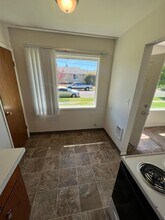 310 McNary Ave NW-Unit -314 in Salem, OR - Building Photo - Building Photo