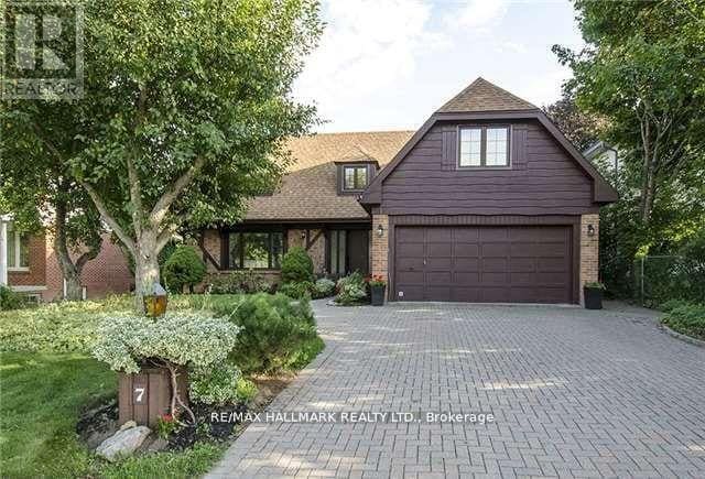 7 Nevada Ave