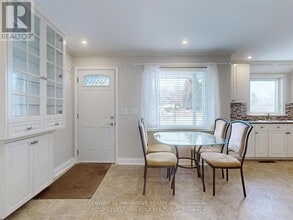 350 The Queensway S in Georgina, ON - Building Photo - Building Photo