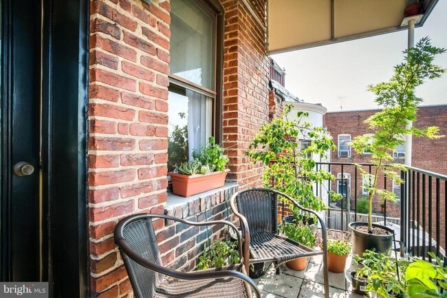 property at 1830 California St NW