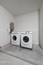 3768 Loma Adriana in El Paso, TX - Building Photo - Building Photo