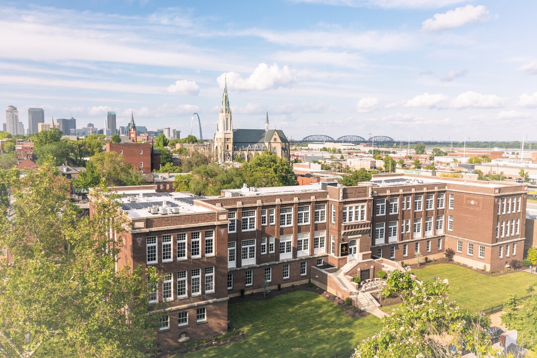 Lafayette Lofts in St. Louis, MO - Building Photo