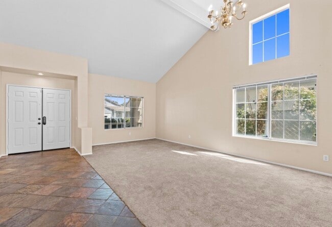 13333 Golden Horn Dr in Corona, CA - Foto de edificio - Building Photo