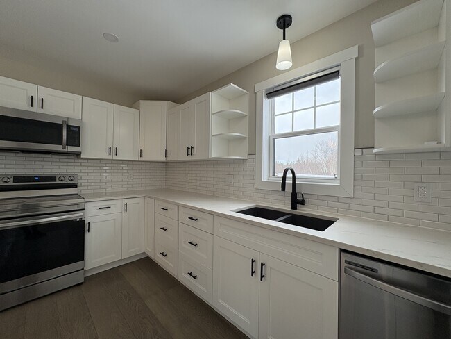 8 Hobble Ln in Quispamsis, NB - Building Photo - Building Photo