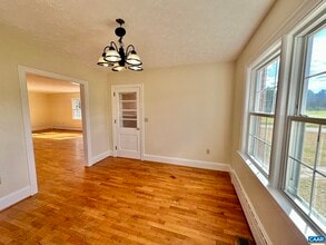 68 Tanbark Dr in Afton, VA - Building Photo - Building Photo