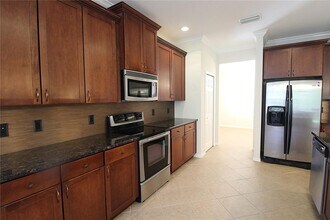 6911 44th Terrace E in Bradenton, FL - Building Photo - Building Photo