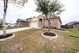 266 Screech Owl Dr in Kyle, TX - Building Photo - Building Photo