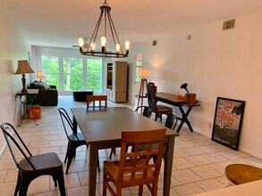 118 Palm Dr in Naples, FL - Building Photo - Building Photo