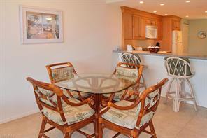 440 Seaview Ct-Unit -202 in Marco Island, FL - Building Photo - Building Photo