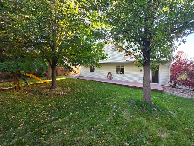 8116 Eagleview Dr in Littleton, CO - Building Photo - Building Photo