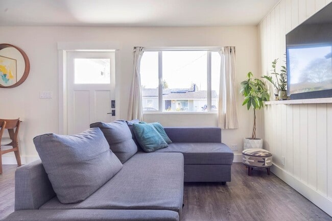 117 Dewitt Ave in Napa, CA - Building Photo - Building Photo