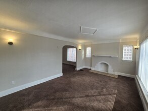 15858 Sussex St in Detroit, MI - Building Photo - Building Photo