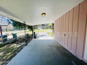 1602 Forbes St in Green Cove Springs, FL - Building Photo - Building Photo