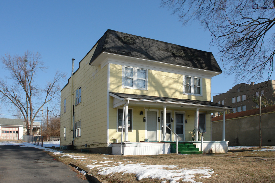 2045 Payne St in Louisville, KY - Building Photo