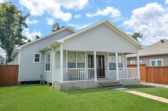 1026 E 26th St in Houston, TX - Building Photo - Building Photo