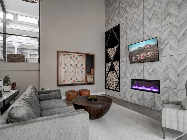 Henley and Remy Apartments in Boulder, CO - Building Photo - Building Photo