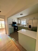 2156 Downey Rd in Homewood, IL - Building Photo - Building Photo