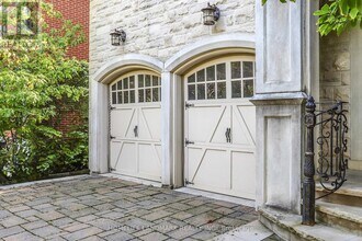 85 Aldershot Crescent in Toronto, ON - Building Photo - Building Photo