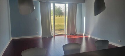 1446 Eagle Ct in Glendale Heights, IL - Building Photo - Building Photo
