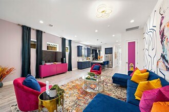 207 E 38th St in Houston, TX - Building Photo - Building Photo