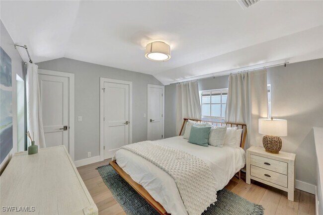 1500 Pelican Ave in Naples, FL - Building Photo - Building Photo
