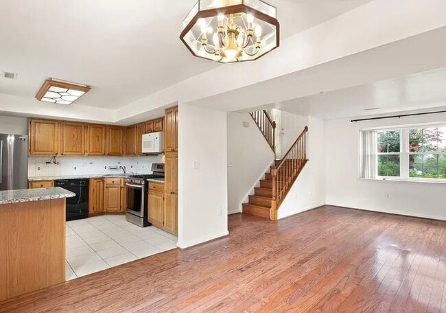 5764 Ralston Ct in Woodbridge, VA - Building Photo - Building Photo