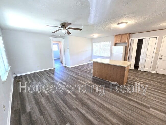 2326 Grove St in Maryville, TN - Building Photo - Building Photo