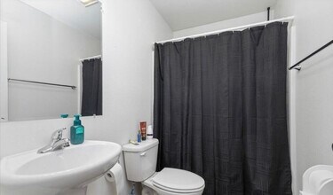 8260 E Snowy Pass Cir in Wasilla, AK - Building Photo - Building Photo