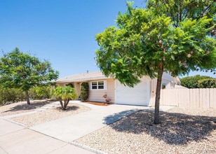 12478 Senda Rd in San Diego, CA - Building Photo - Building Photo