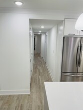 843 W Wellington Ave, Unit G in Chicago, IL - Building Photo - Building Photo