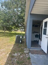 1399 Cindy Cir NE in Palm Bay, FL - Building Photo - Building Photo