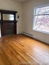 2247 Main St in Glastonbury, CT - Building Photo - Building Photo
