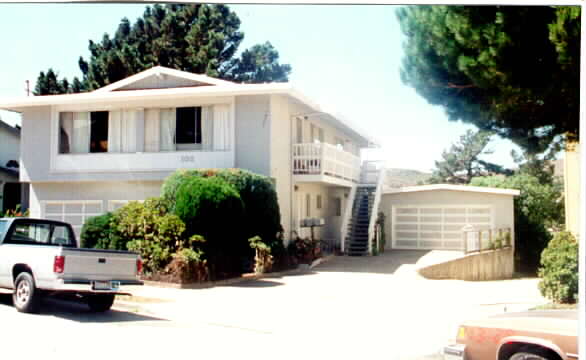 102 Franz Ct in Pacifica, CA - Building Photo - Building Photo