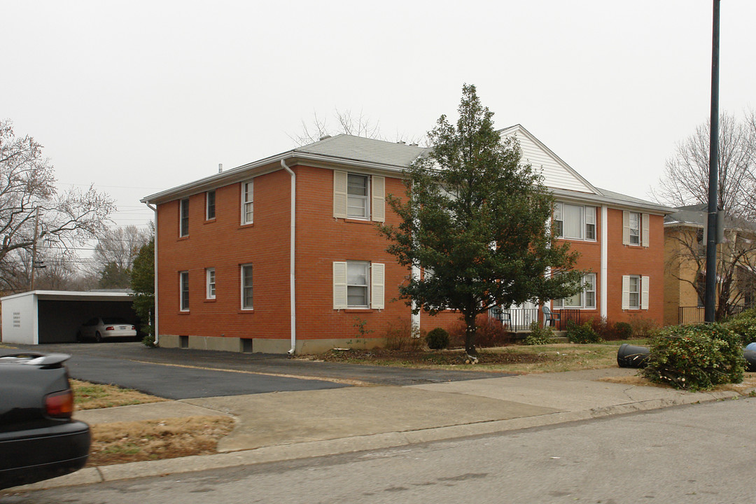 3413 Rowena Rd in Louisville, KY - Building Photo