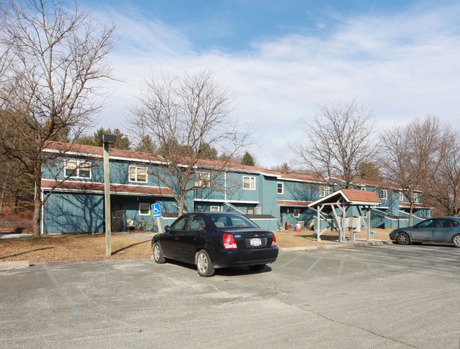 Hoosac Meadows in Hoosick Falls, NY - Building Photo - Building Photo