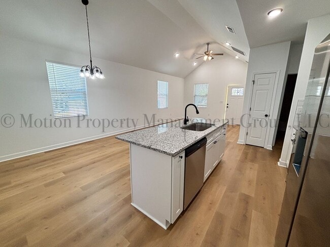 1121 Wilmington Ave in Statesville, NC - Building Photo - Building Photo