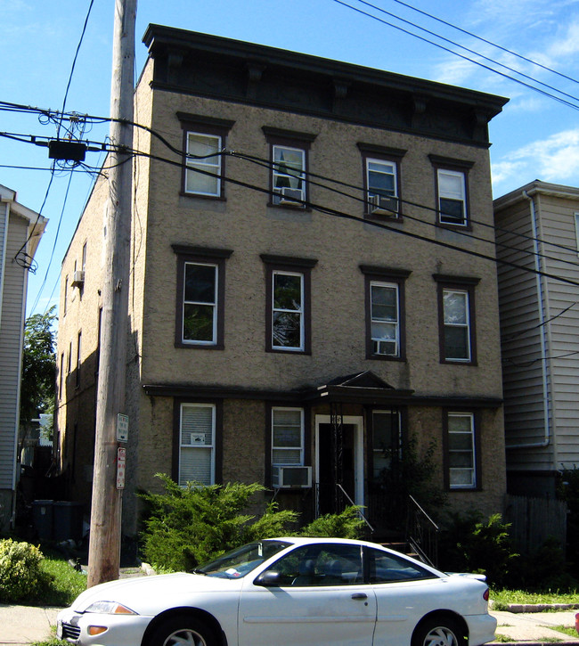 74 Wildey St in Tarrytown, NY - Building Photo - Building Photo