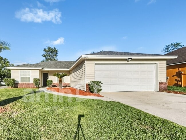 property at 3341 Side Out Ct