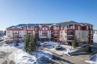 162 Country Village Cir NE in Calgary, AB - Building Photo - Building Photo