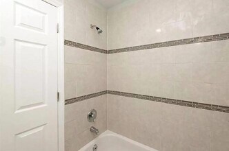 28 Van Cleef St in Jersey City, NJ - Building Photo - Building Photo