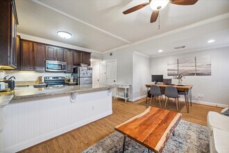 611 E 20th St in Houston, TX - Building Photo - Building Photo