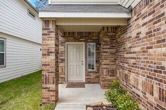 2256 Raider Dr in Conroe, TX - Building Photo - Building Photo