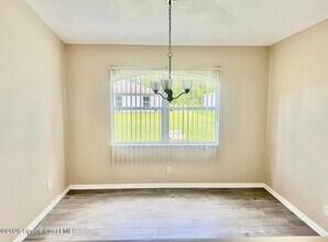 1072 Flintlock Ave SE in Palm Bay, FL - Building Photo - Building Photo