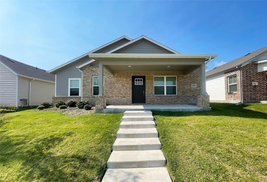 4322 Nugget Ln in Forney, TX - Building Photo